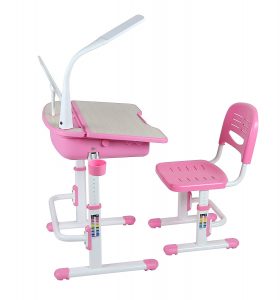 Un bureau enfant de couleur rose.. pour les filles