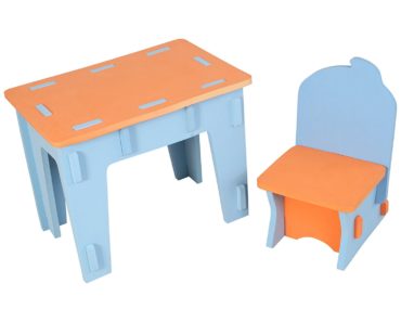 Petite table pour enfant en mousse